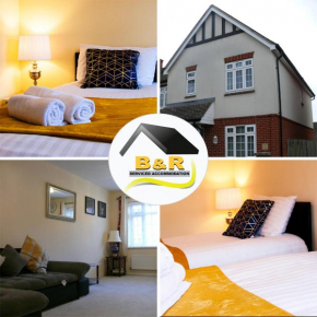 B and R Serviced Accommodation, 3 Bedroom House with Free Parking, Wi-Fi and 4K smart TV, Barnard House